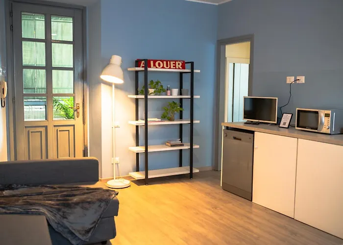 Cozy Duomo Retreat